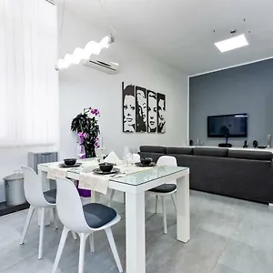 Mstudio / Loft Appartamento Lecce